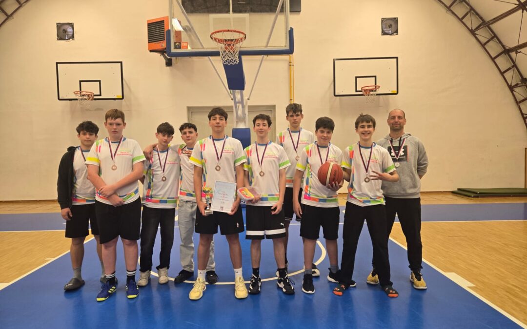 Basketbalová jízda pokračuje – kluci z Kuldovky dobyli bronz v kraji!