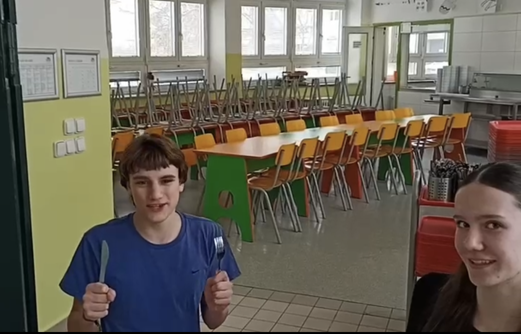 Deváťáci natáčí školu ve francouzštině